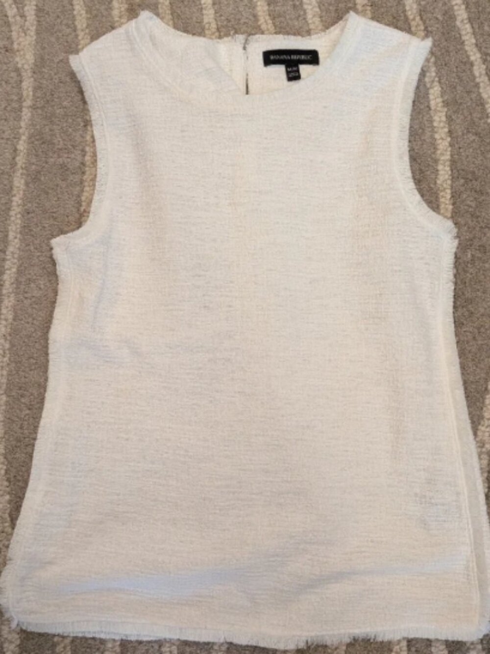 Banana Republic Women's Cream Textured Sleeveless Blouse